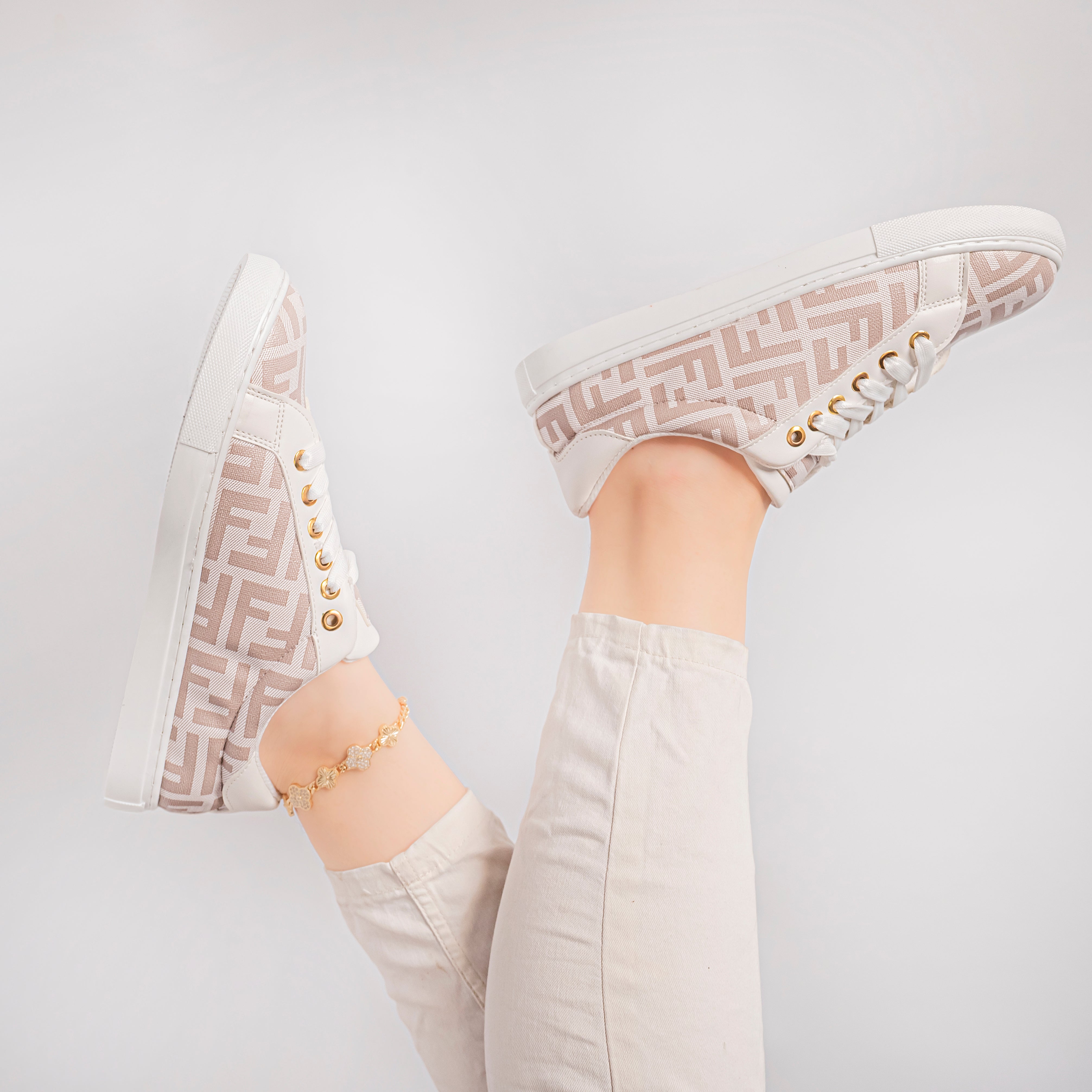 Women's Sneakers Fendi