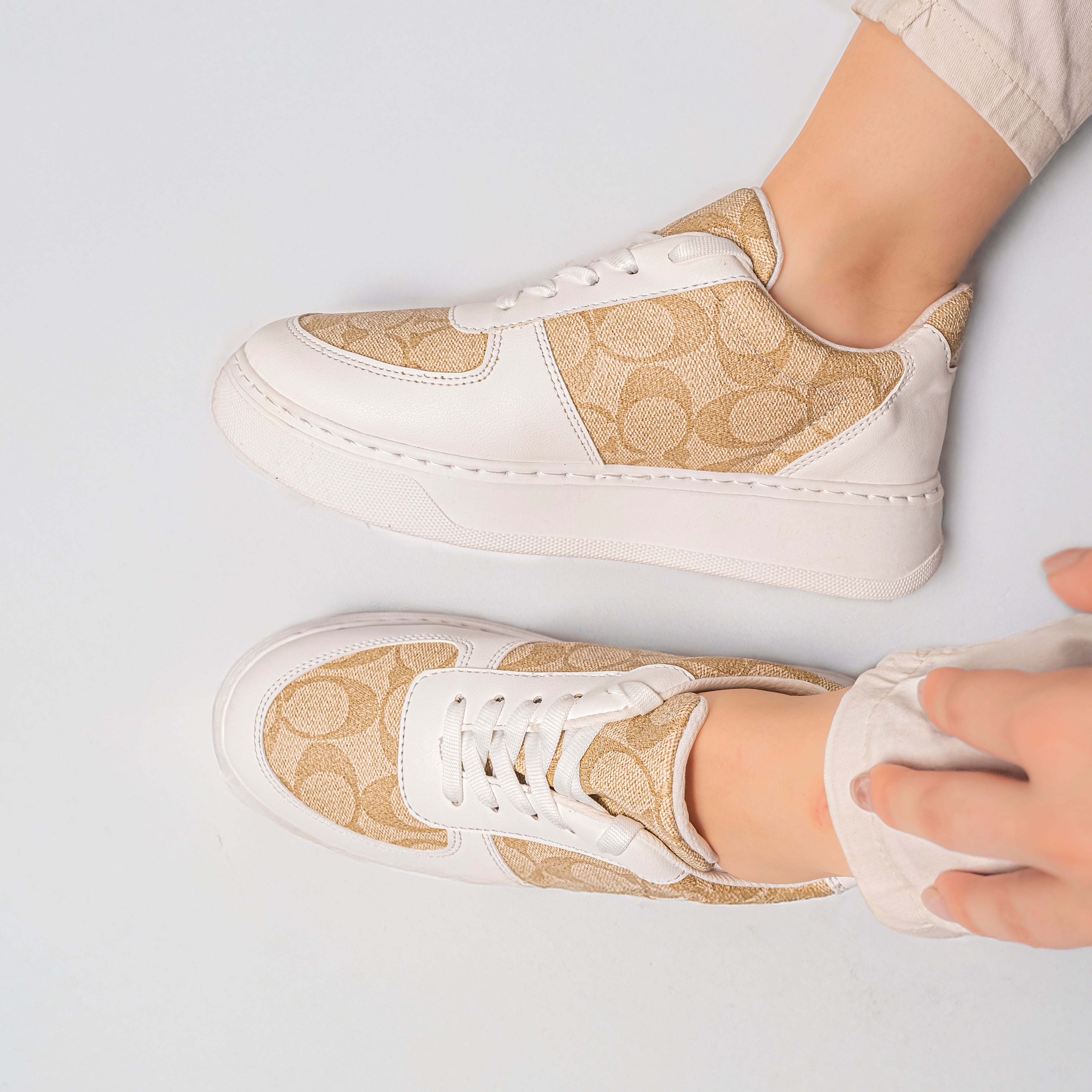 black-women-sneakers-trendy-2026