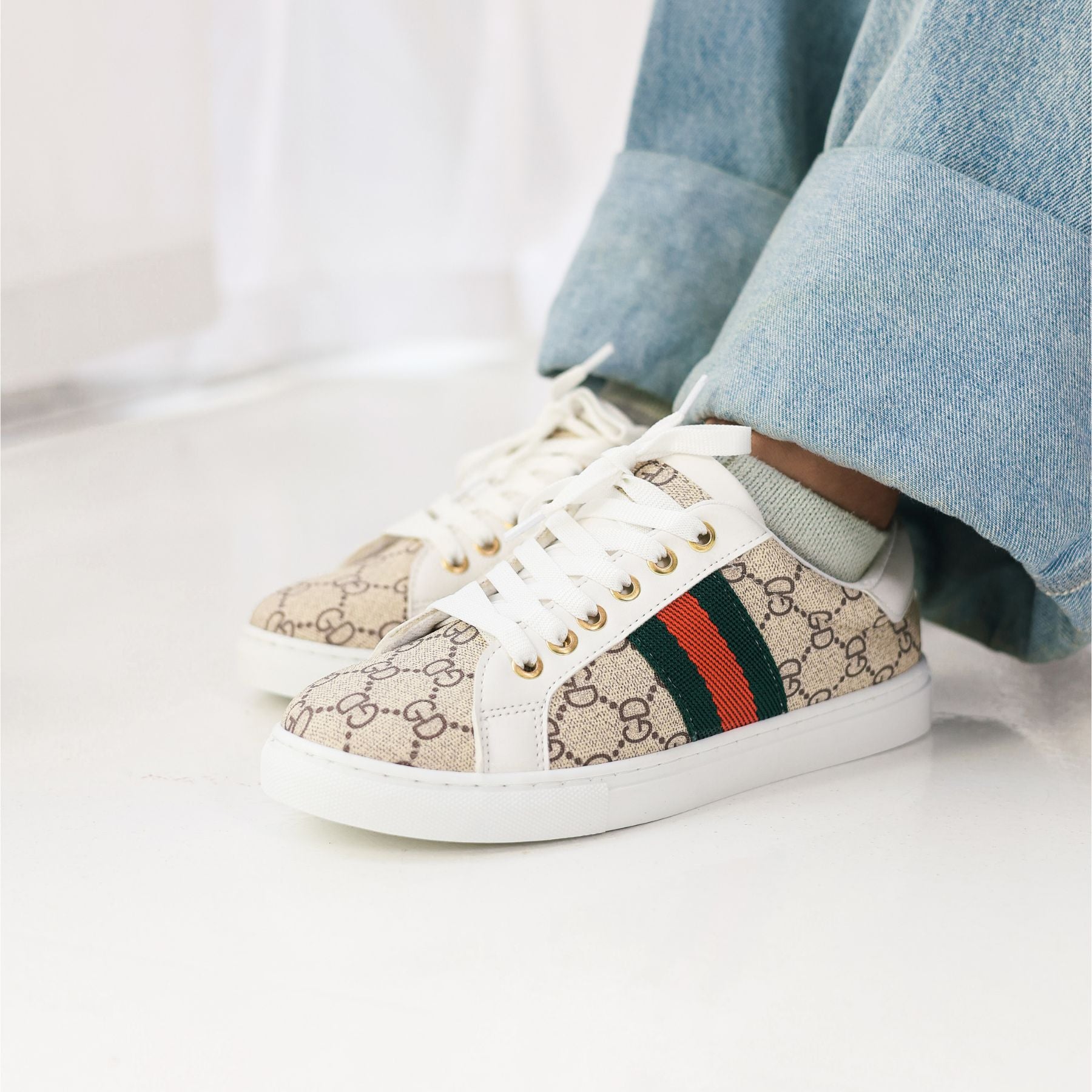 Trending Beige Women's Sneakers for 2026